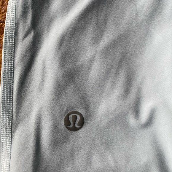 Lululemon workout top - Picture 3 of 3